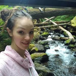 Meet your Posher, Elenore